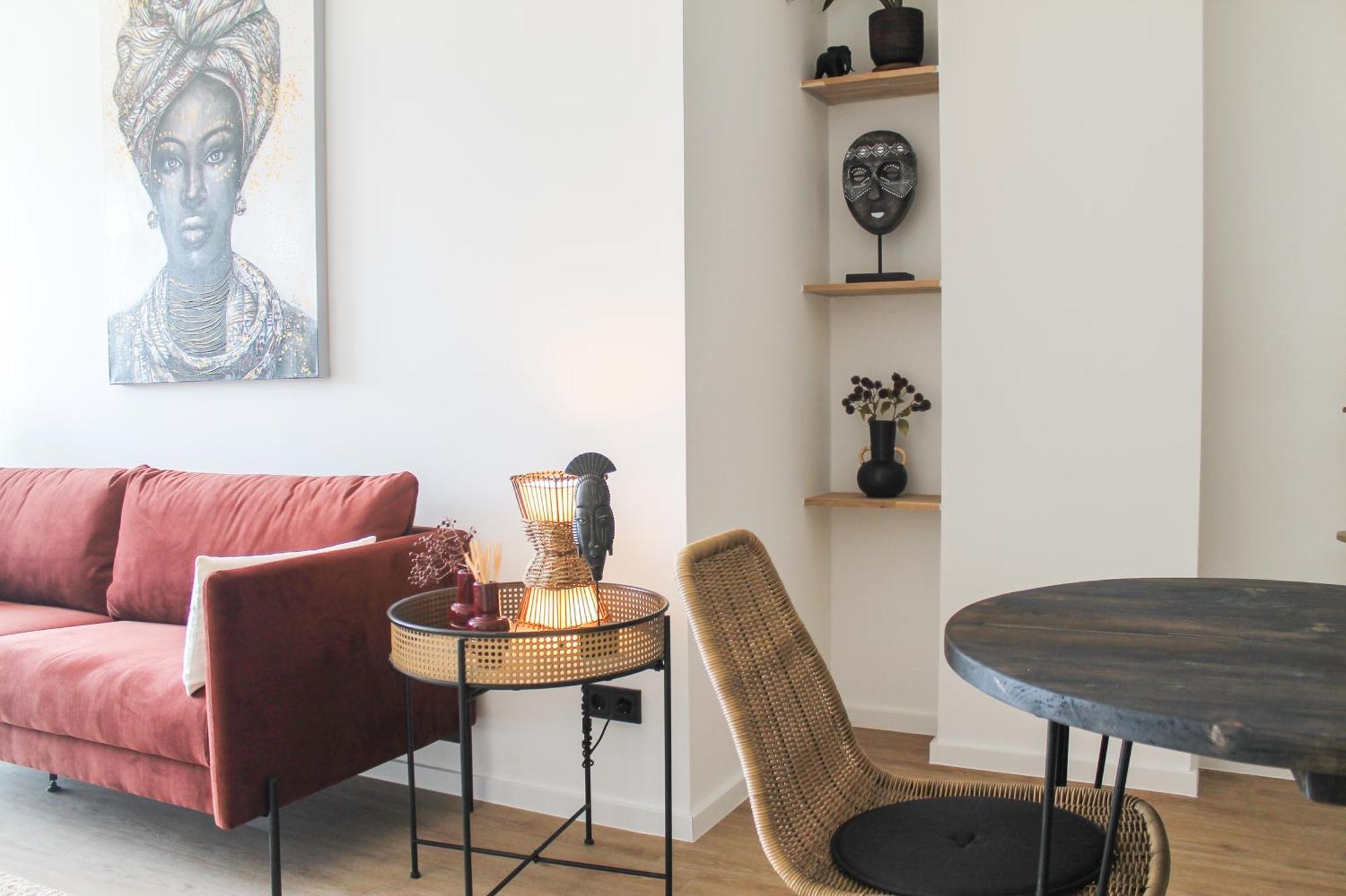 Apartment African-style - Stadtnah, Parkplatz, E-ladestation Fuer Auto & Fahrraeder, Gitterbox Fuer Fahrraeder, Fitnessstudio Koblenz (Rhineland-Palatinate)